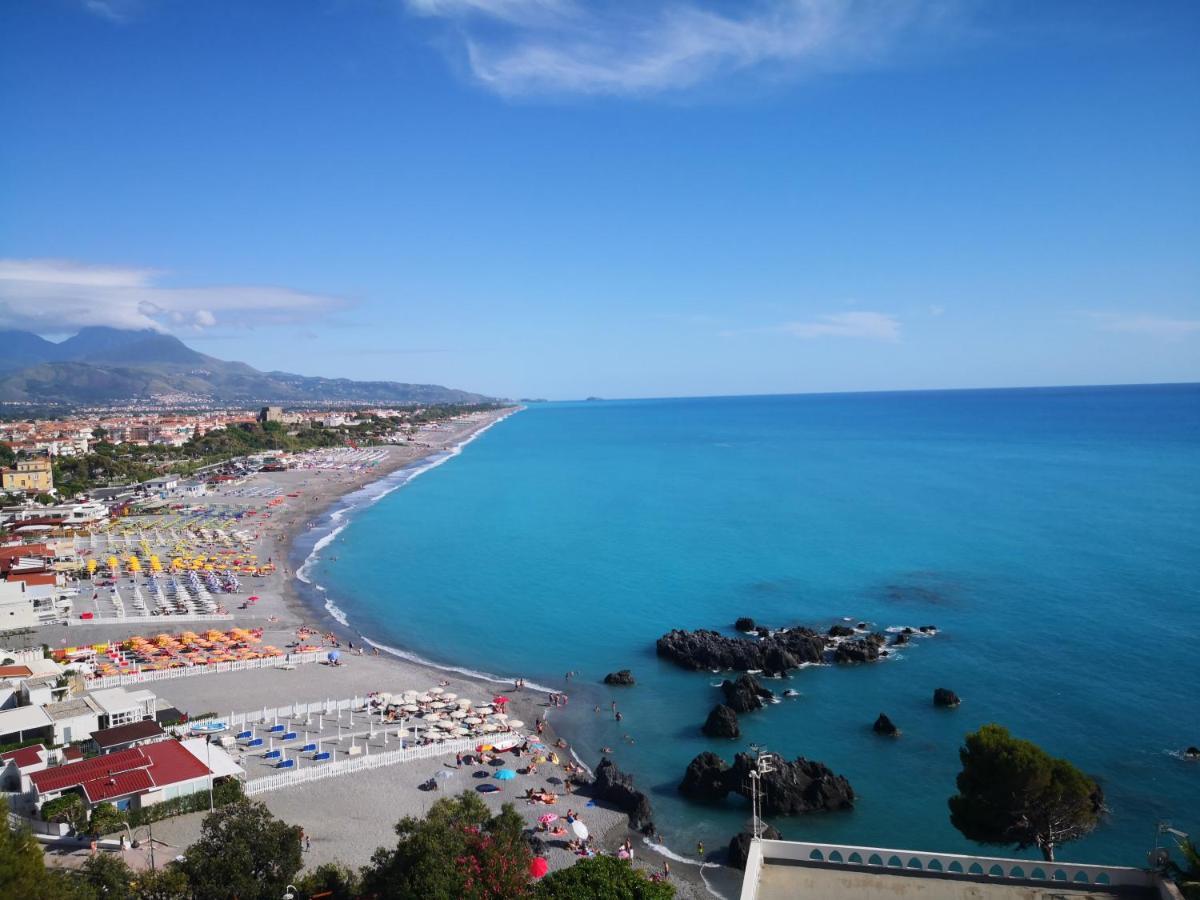Bed & Breakfast Domus Pepe Scalea Exterior foto
